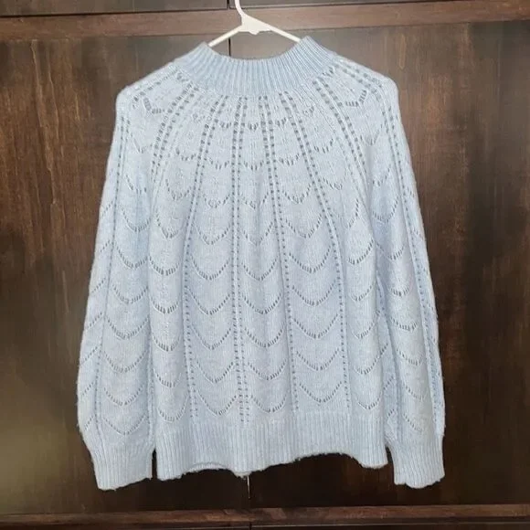 Aspen Light Blue Sweater Small - Picture 4 of 4